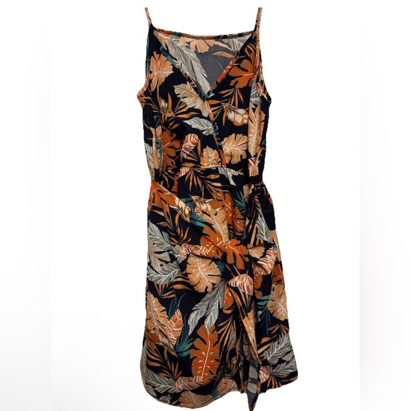 Cupshe Leaf Print Dress with Orange and Blue Accents - Picture 1 of 6